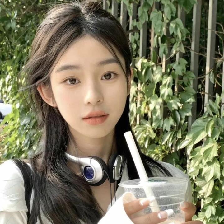 长大尾巴的兔子